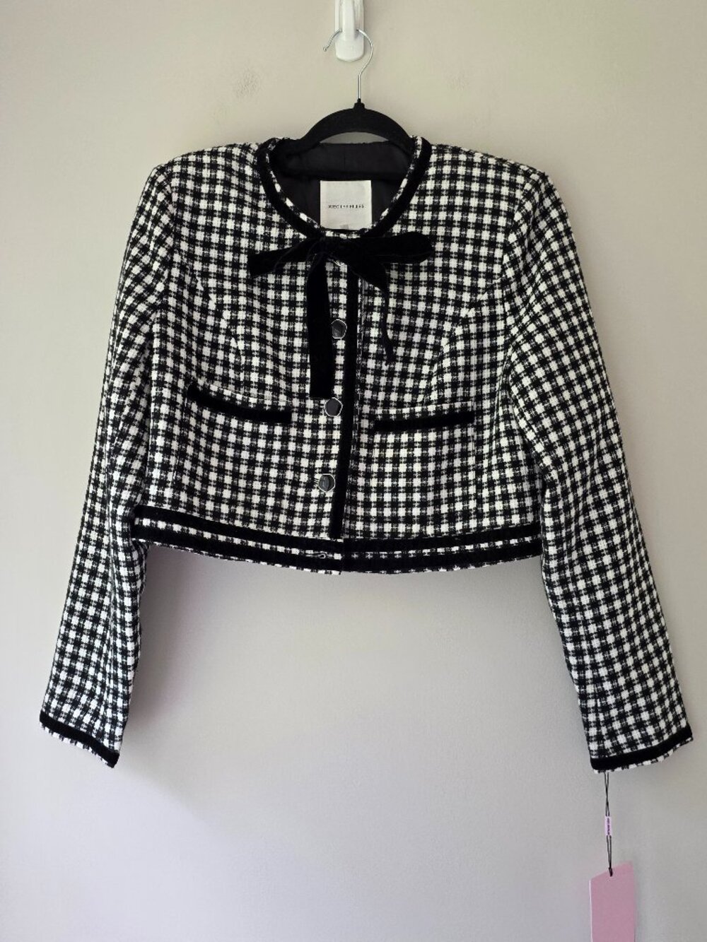 Avec Les Filles Black and White Houndstooth Cropped Blazer with Bow